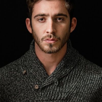 Glennie Kureekottil headshot